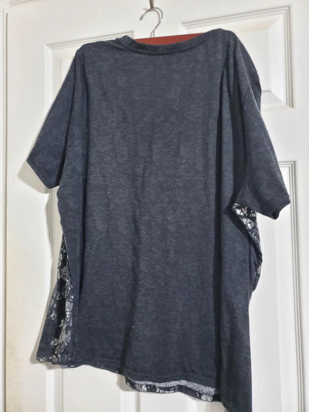 Women's Graphic T-Shirt - photo 2