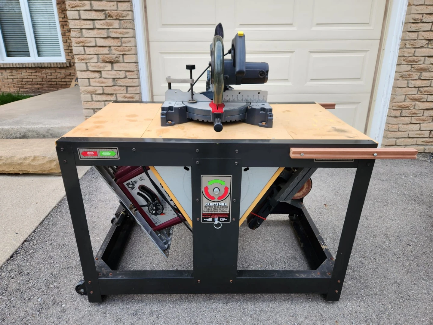 Craftsman Rotary Tool Bench w/ Table Saw, Mitre Saw, belt Sander