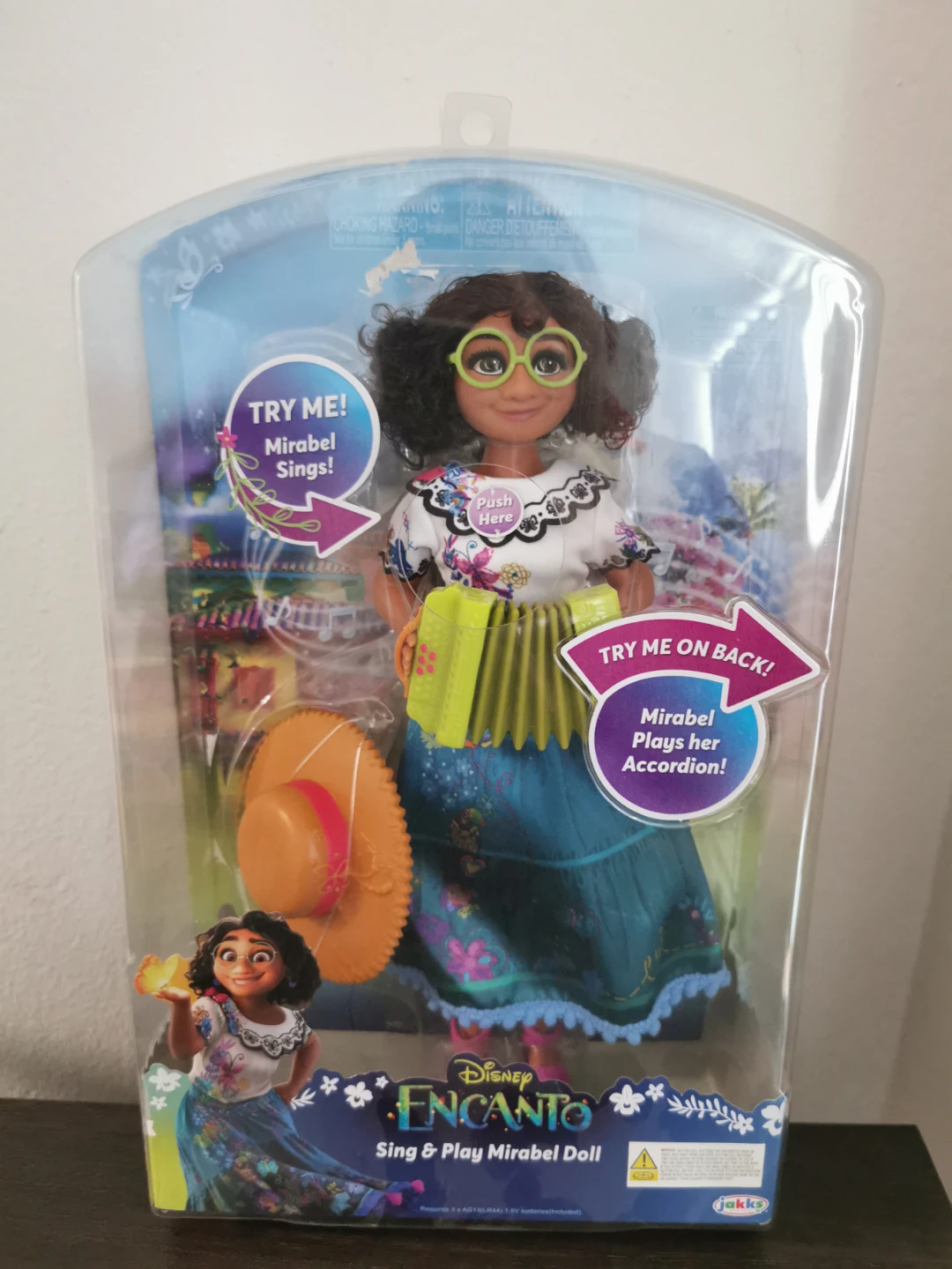 Disney Encanto Sing & Play Mirabel Doll