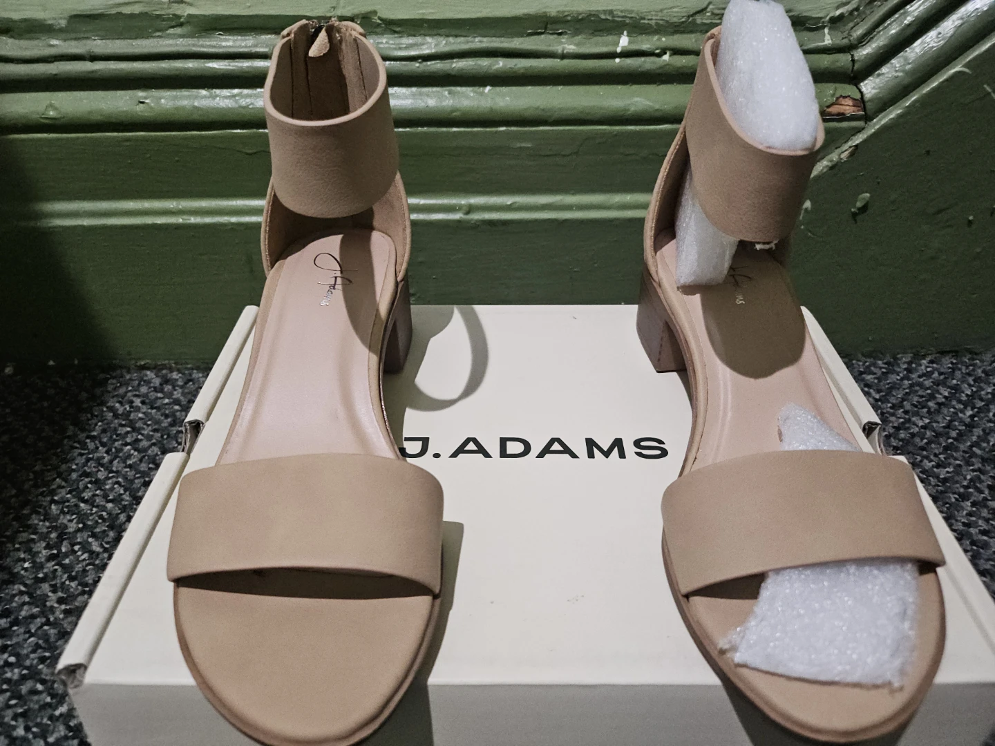 J. Adams Tan Suede Tassel Ankle Strap Block Heel Sandals Size 6 - photo 2