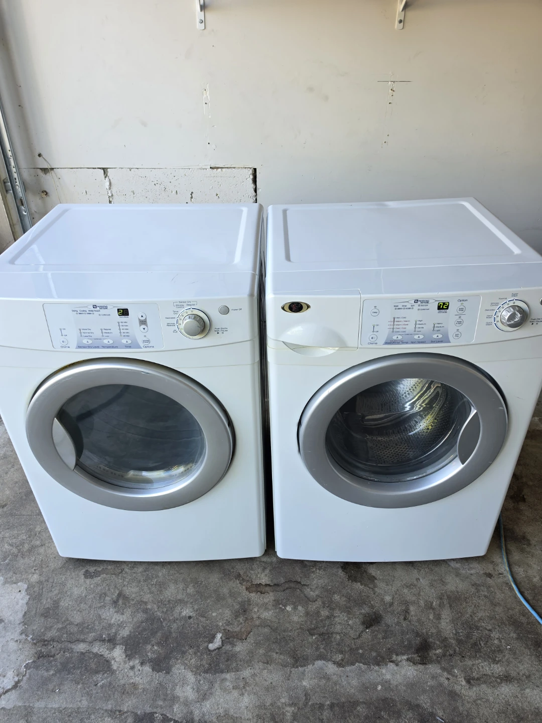 ​Maytag Washer & Dryer Set – Delivery Available - photo 2