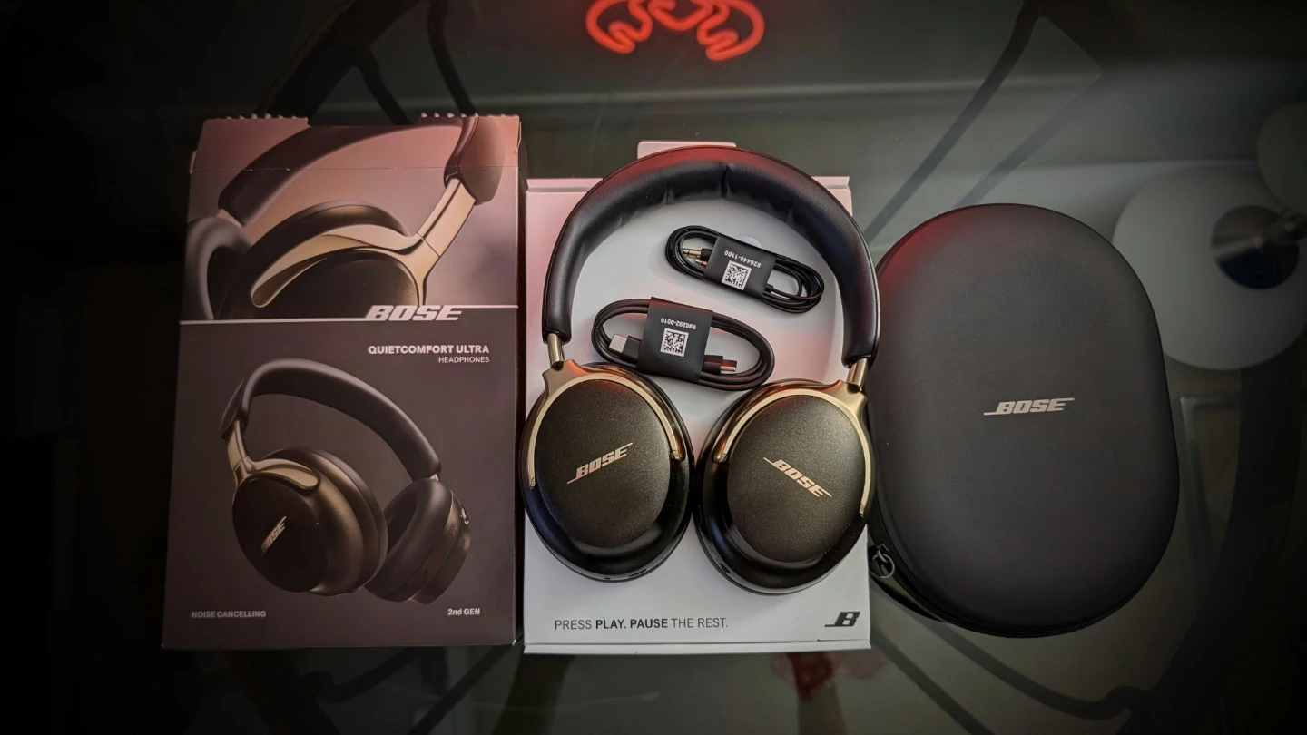 Bose QC Ultra Headphones Desert Storm Edition - Complete in Box