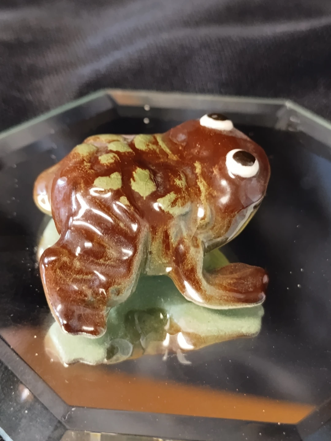 Ceramic Frog Figurine - photo 3