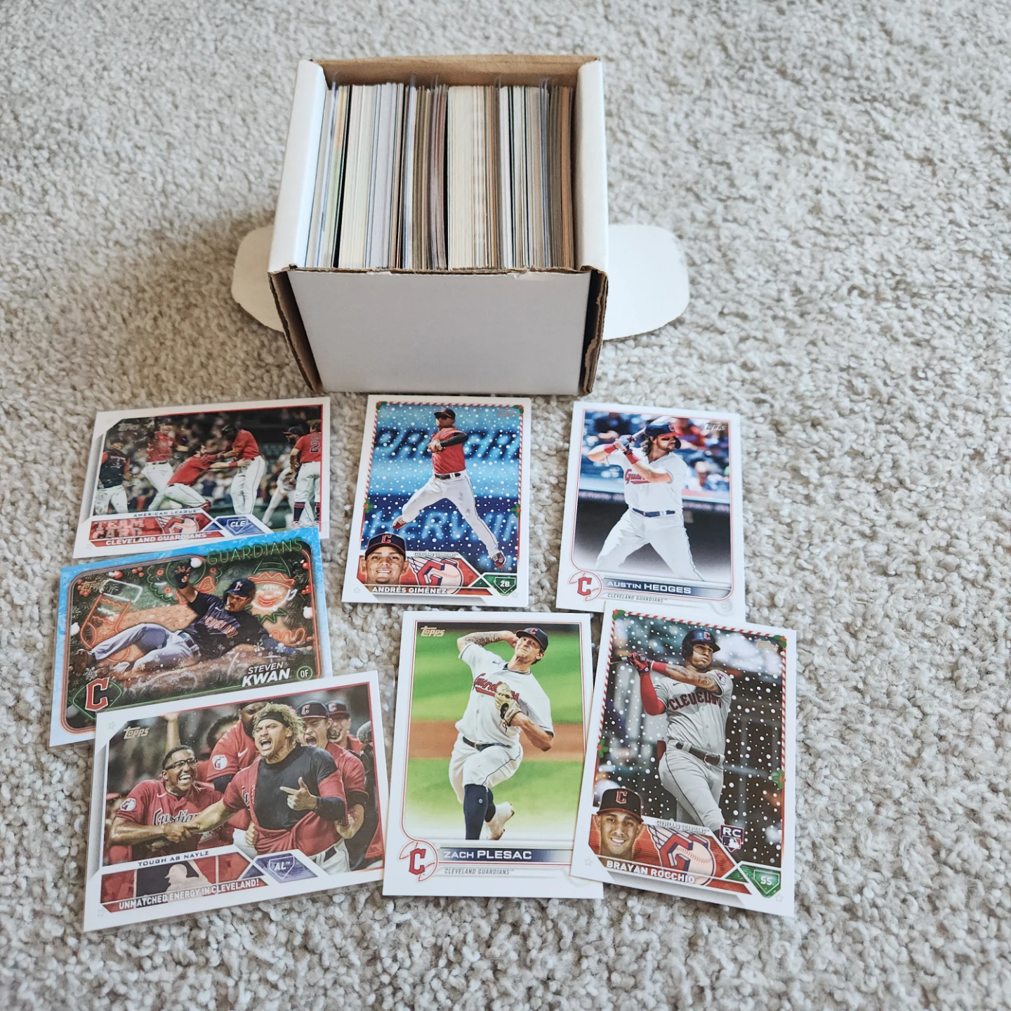 Cleveland Indians, 100 Baseball Cards Team lot - photo 2