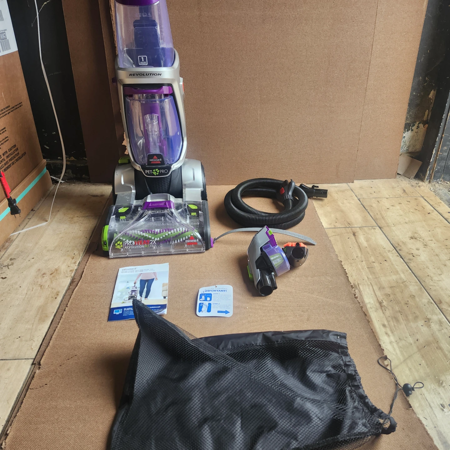 Bissell ProHeat 2X Revolution Pet Pro Carpet Cleaner - photo 5