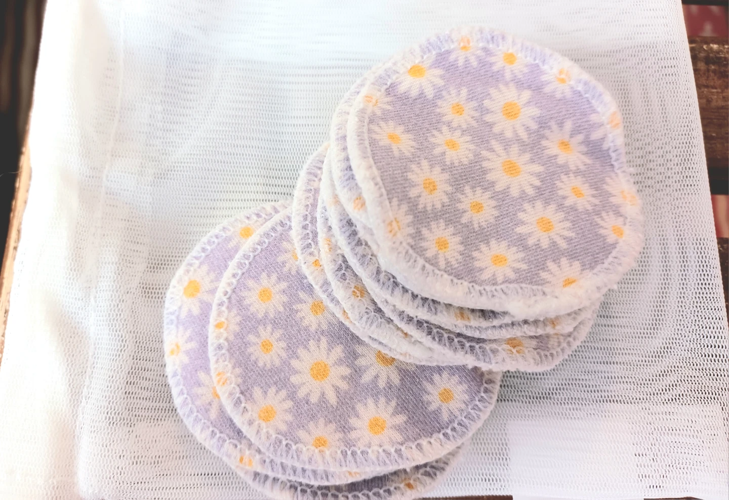 Reusable cotton rounds for face