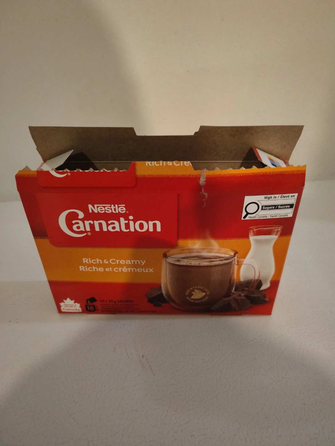 Nestle Carnation Rich & Creamy Hot Chocolate Mix, 10 Sachets