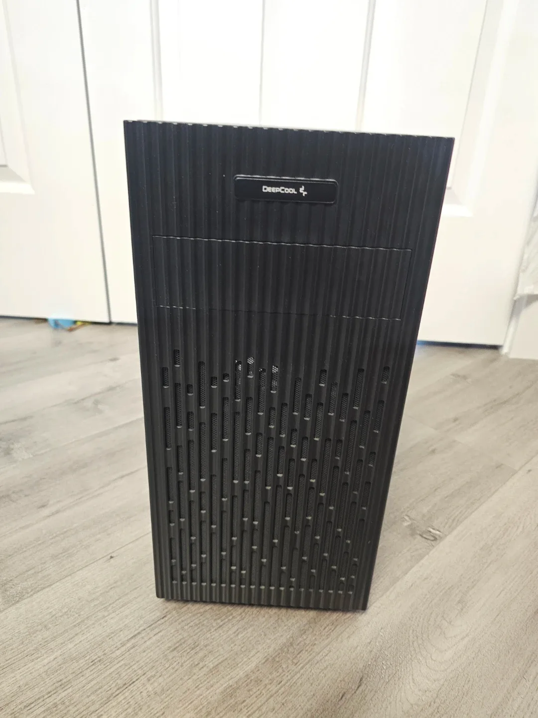 DeepCool  mATX Case