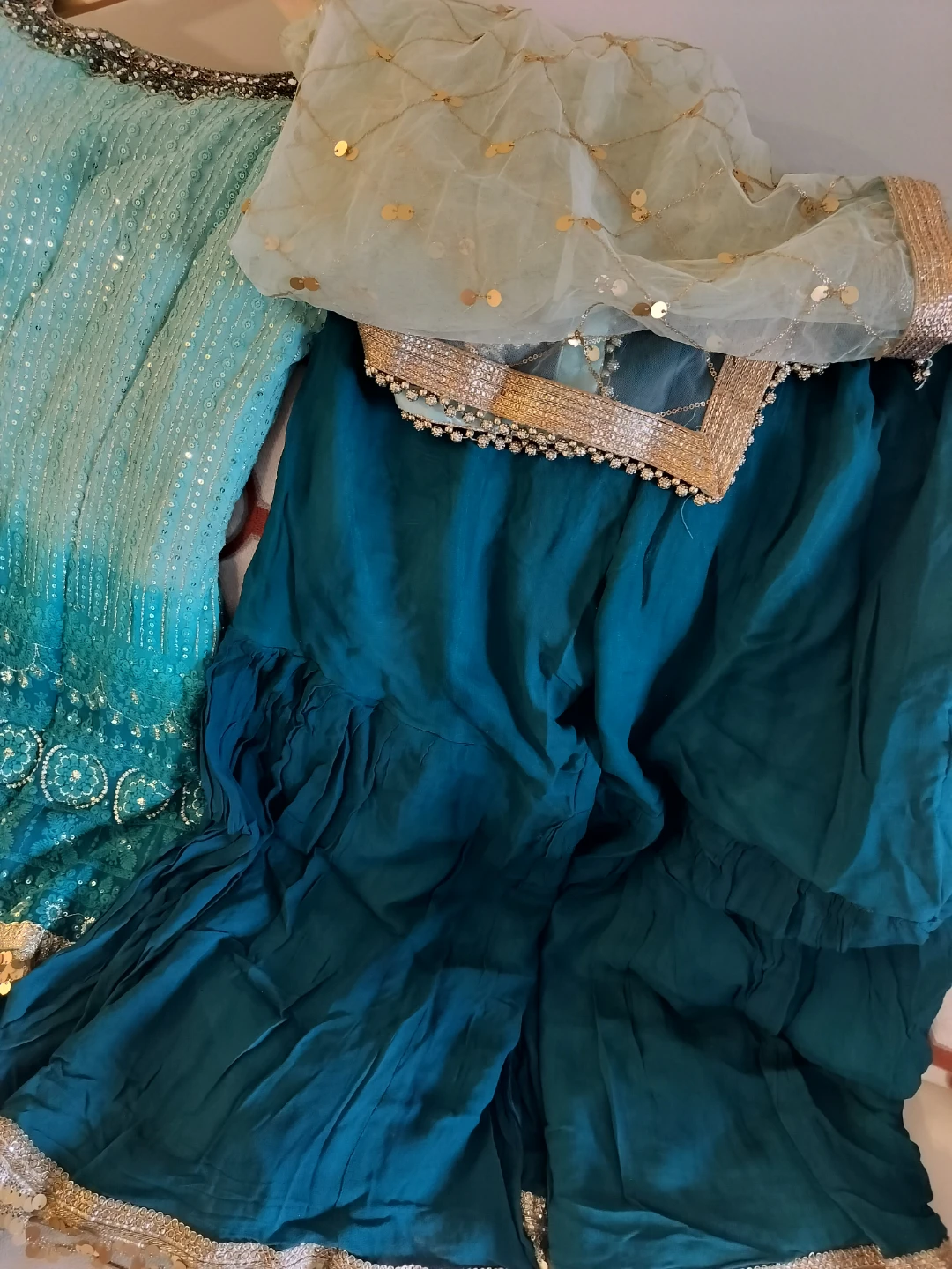 Teal Embellished Kurti with Dupatta
