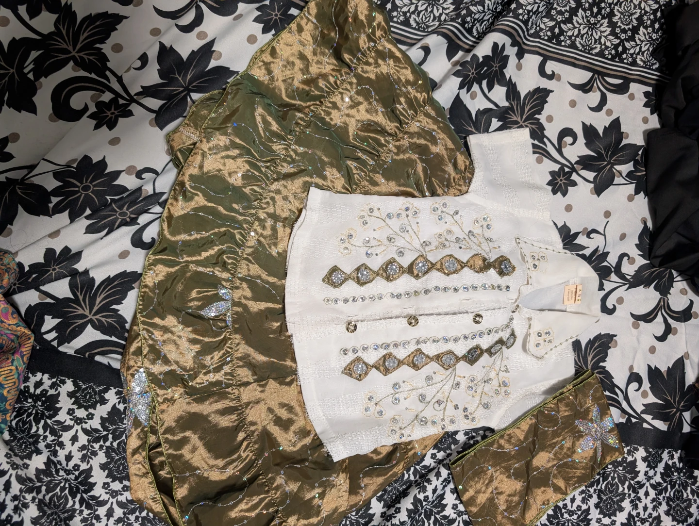 Embellished pakistani Outfit Set - photo 2