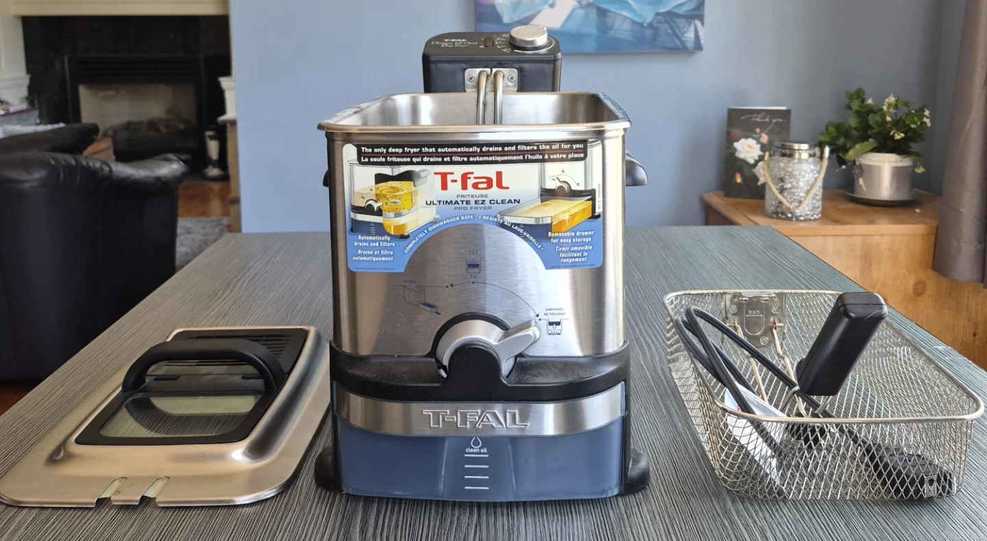 T-fal Ultimate EZ Clean Deep Fryer - photo 2