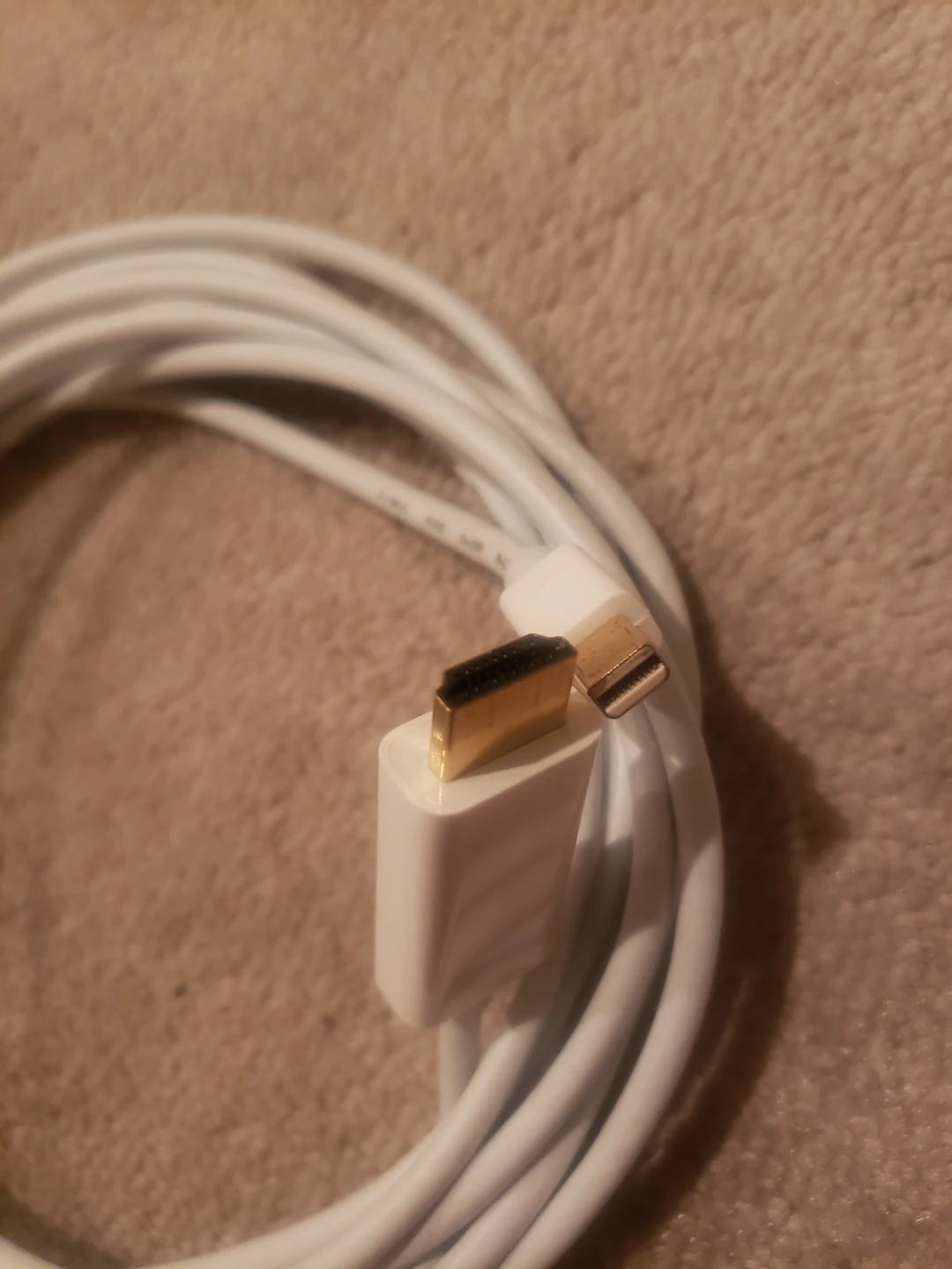 White HDMI Cable to Display Port cable
