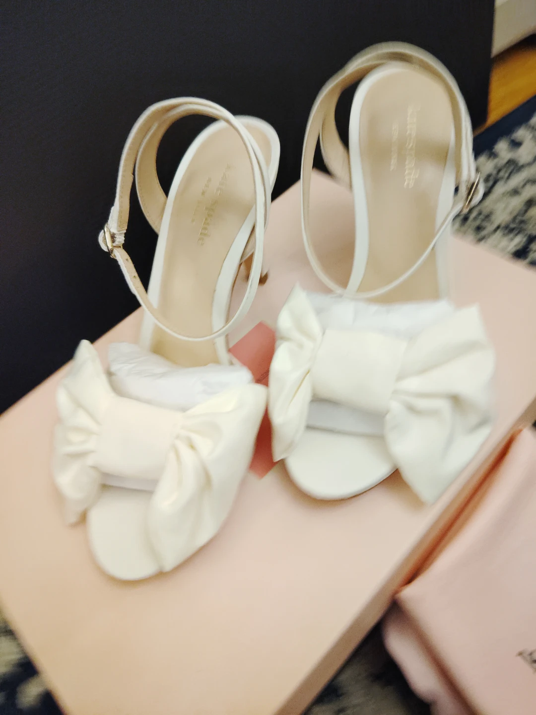 Kate Spade White Bow Heels - photo 3