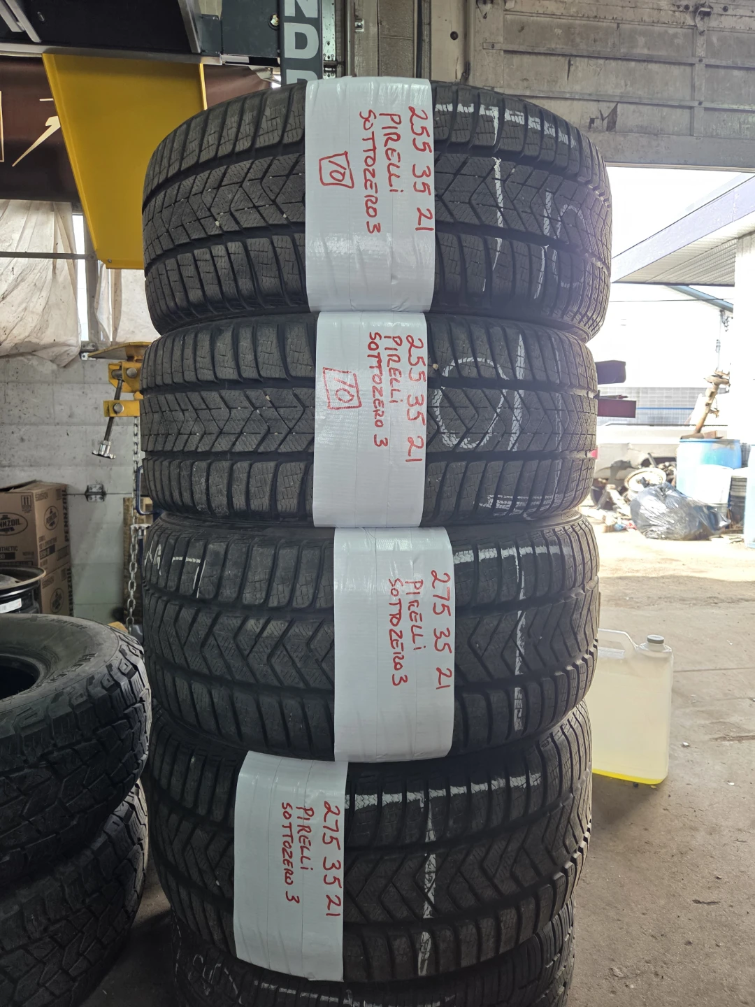 Pirelli Sottozero Tires (255/35/21 & 275/35/21)