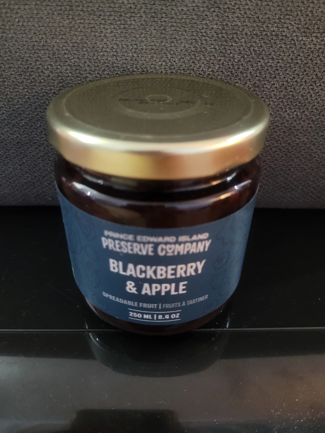 Prince Edward Island Preserve Com Blackberry & Apple Spreadable