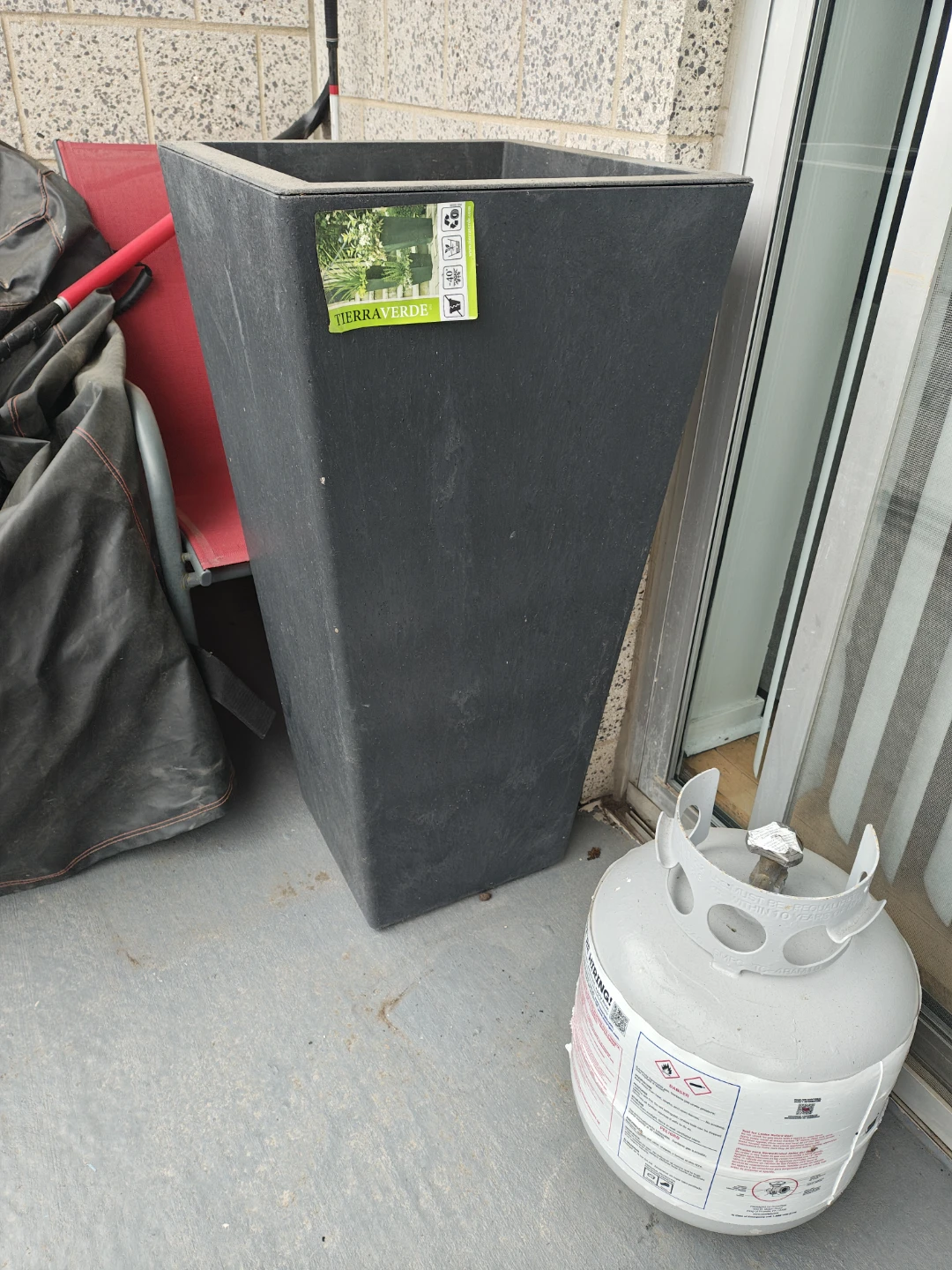 Black Square and Tall Planters - photo 3