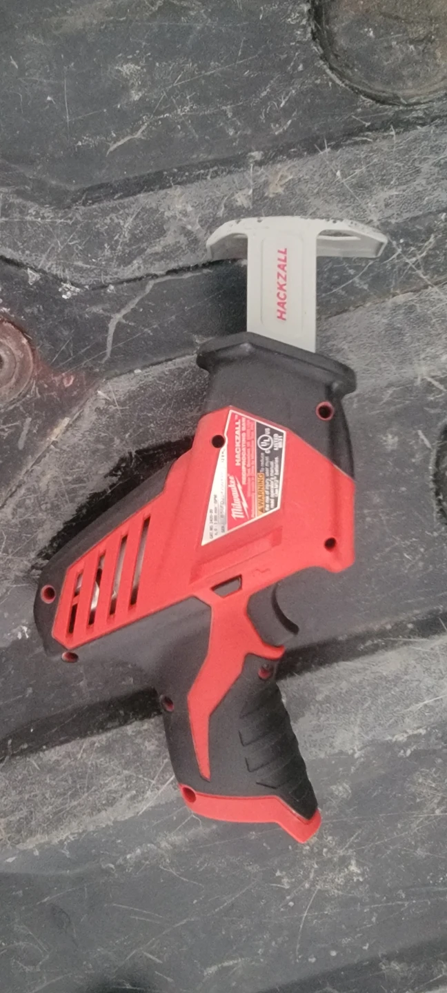 Milwaukee M12 Hackzall Cordless Reciprocating Saw Kit - photo 5
