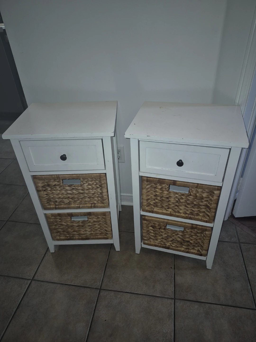 2 white and wicker nights stands