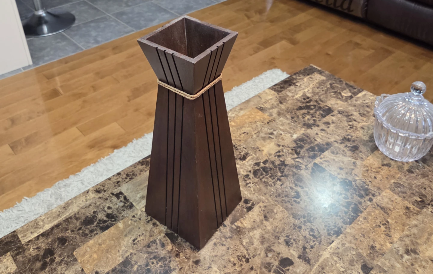 Wooden Vase with Rope Accent - photo 2