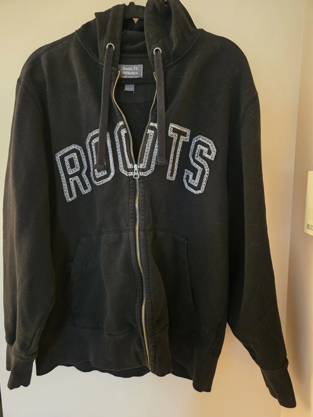 Roots 73 Athletics Zip-Up Hoodie/ Levi Jean/ 2 fleece