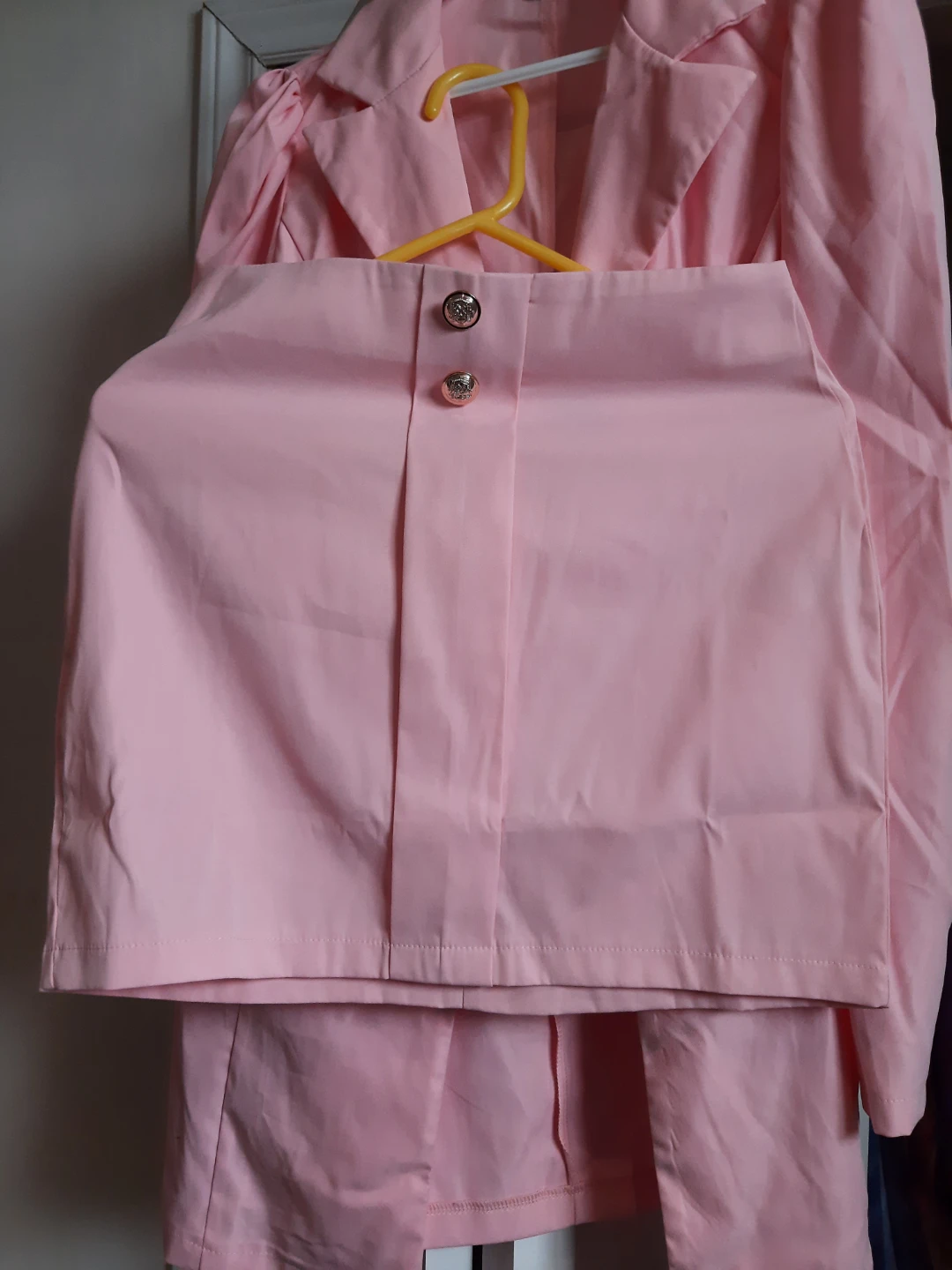 Pink Blazer and Skirt Set Shein - photo 2