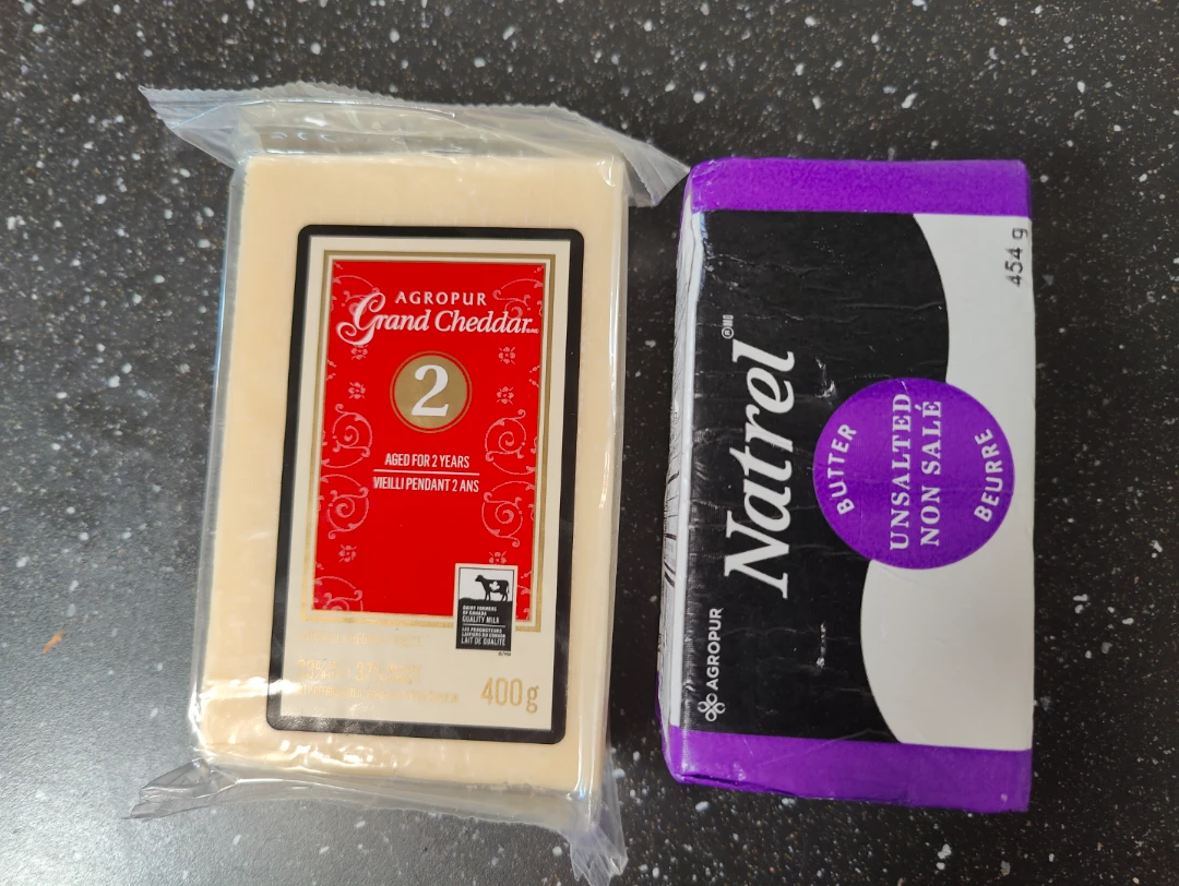 Agropur Grand Cheddar Cheese & Natrel Unsalted Butter