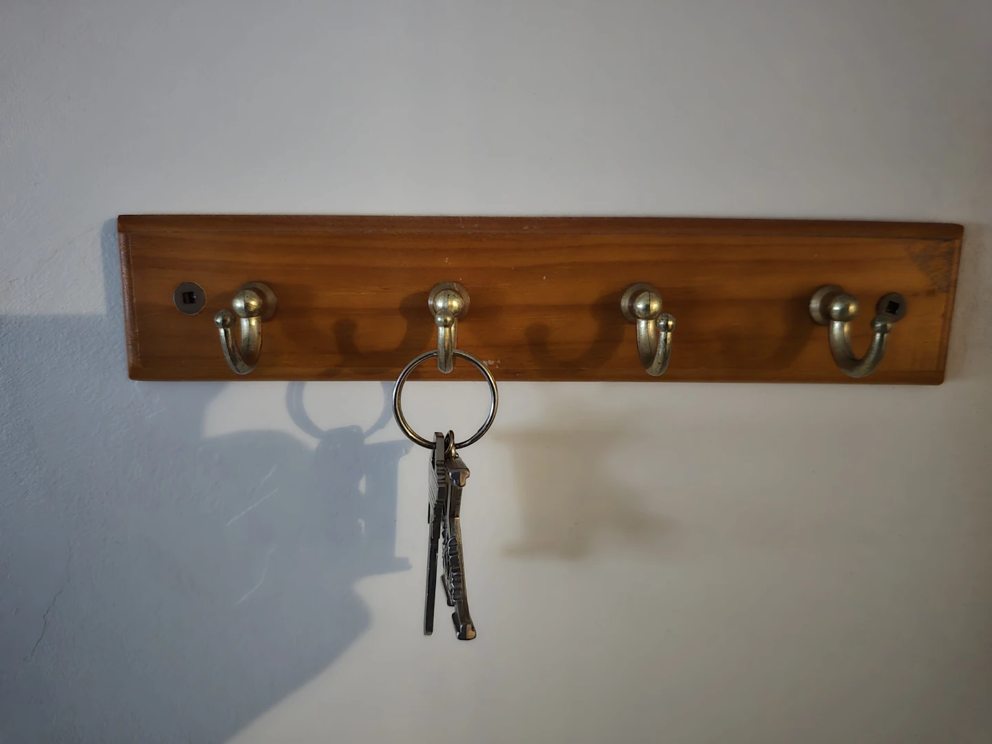 Wooden Key Holder with 4 Hooks