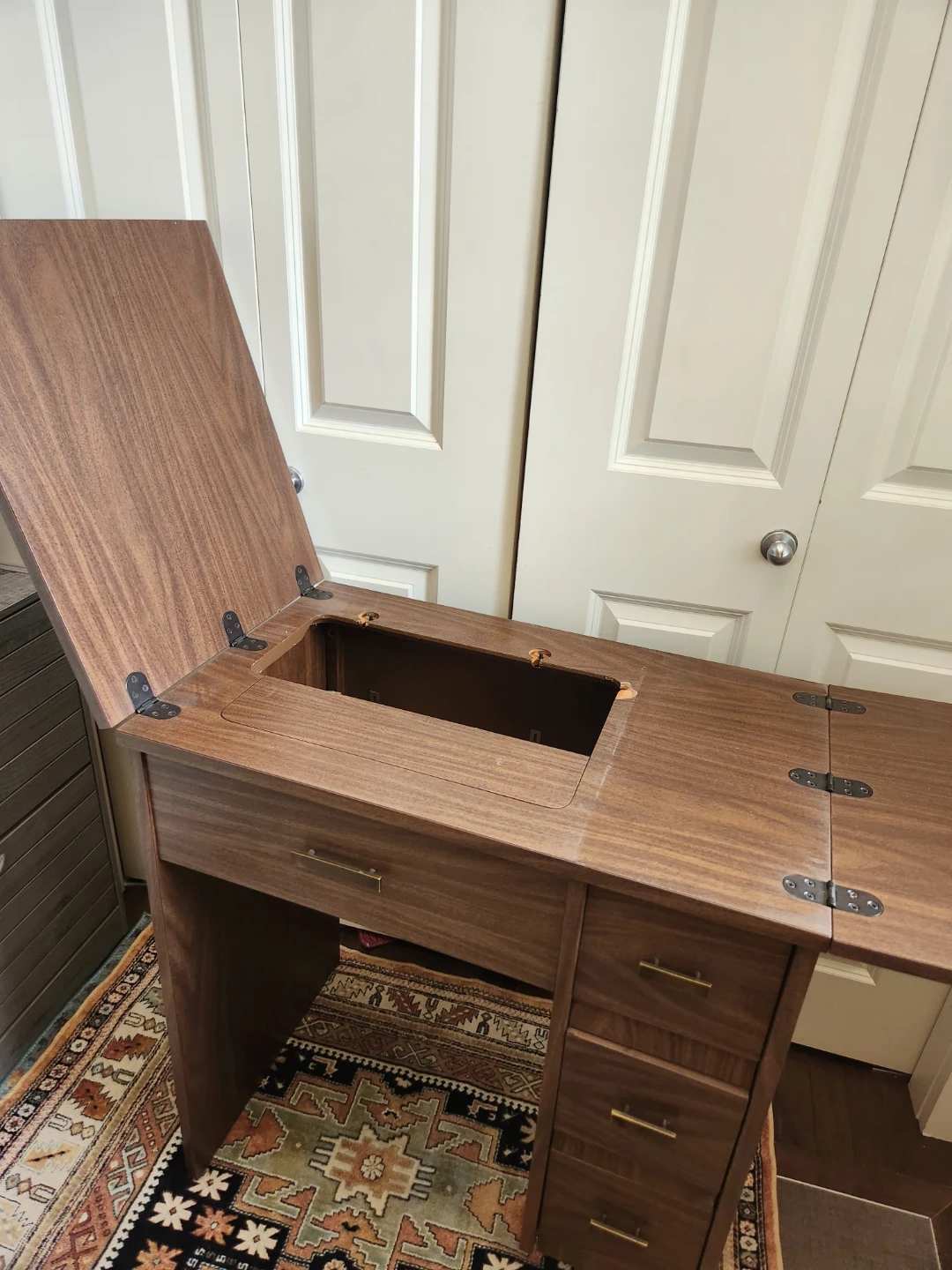 Vintage Wood Sewing Machine Cabinet - photo 3