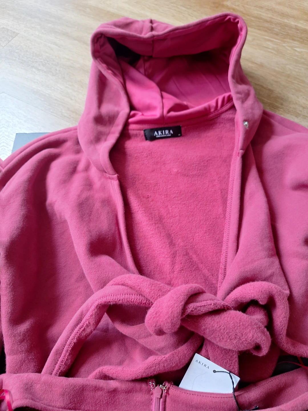 AKIRA maroon Hoodie & Black Faux Leather Belt - photo 2