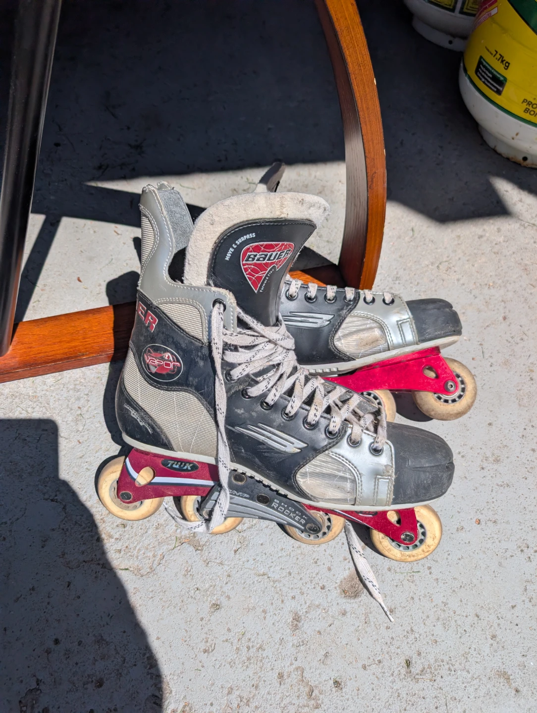 Bauer Vapor Rollerblades Hockey Skates Size 10 mens - photo 2