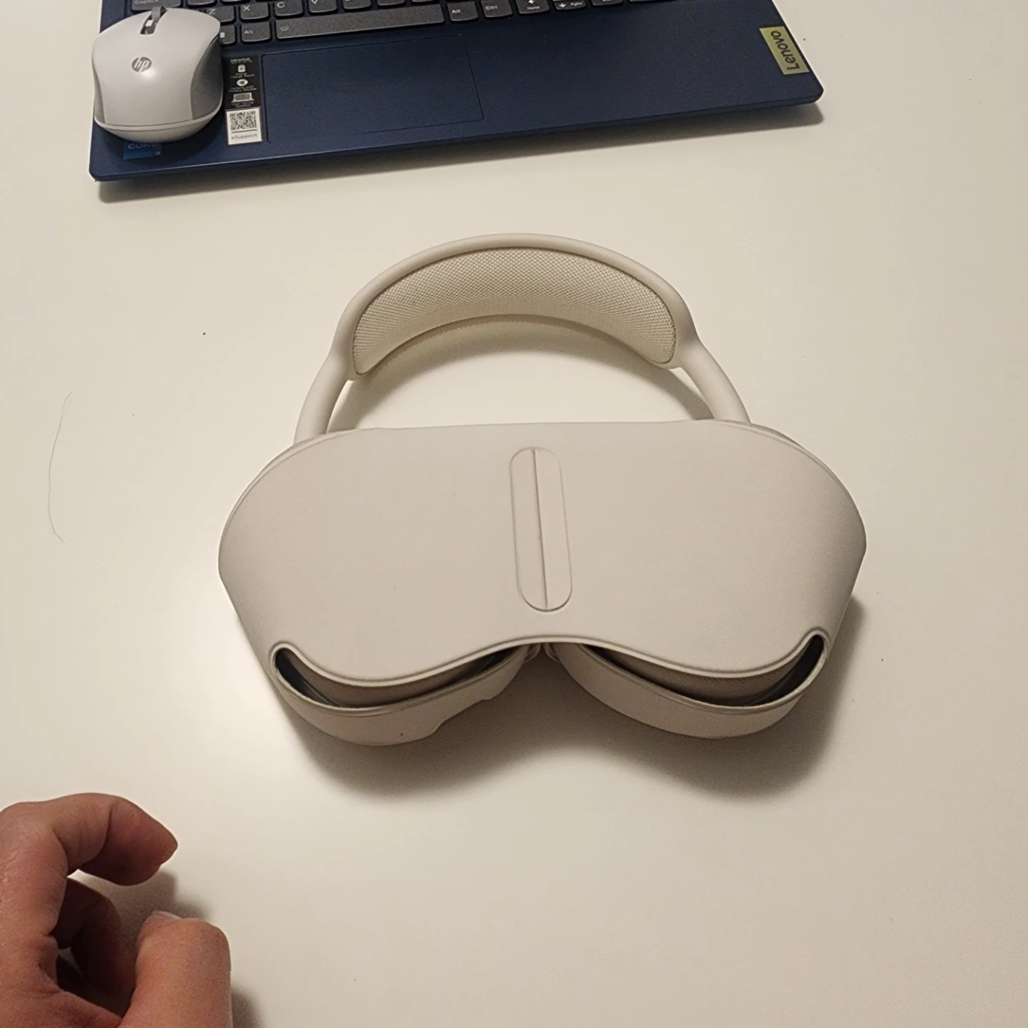 Apple AirPods Max - Starlight