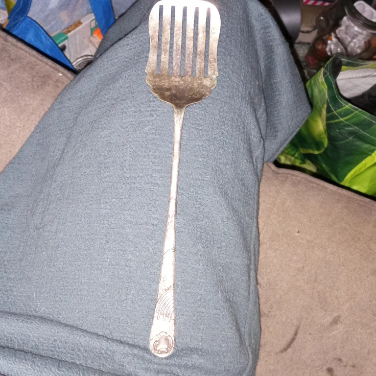 WA Sheffield England Fish Server/Spatula