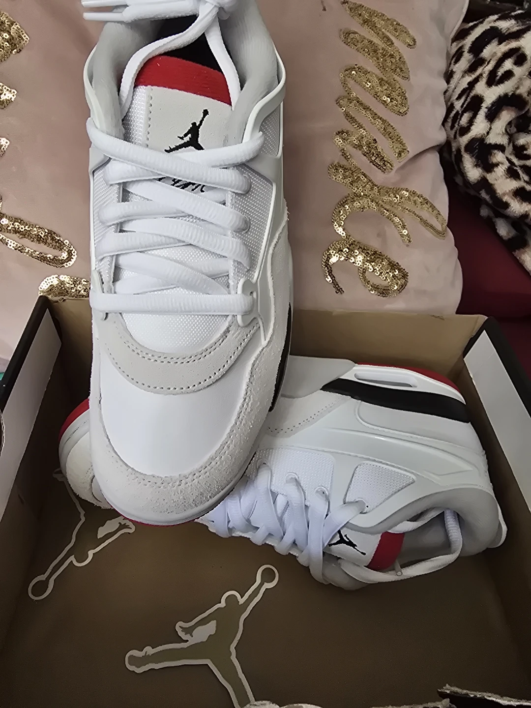 Air Jordan 4 RM (GS) White/Varsity Red-Black Youth Size 7Y - photo 2