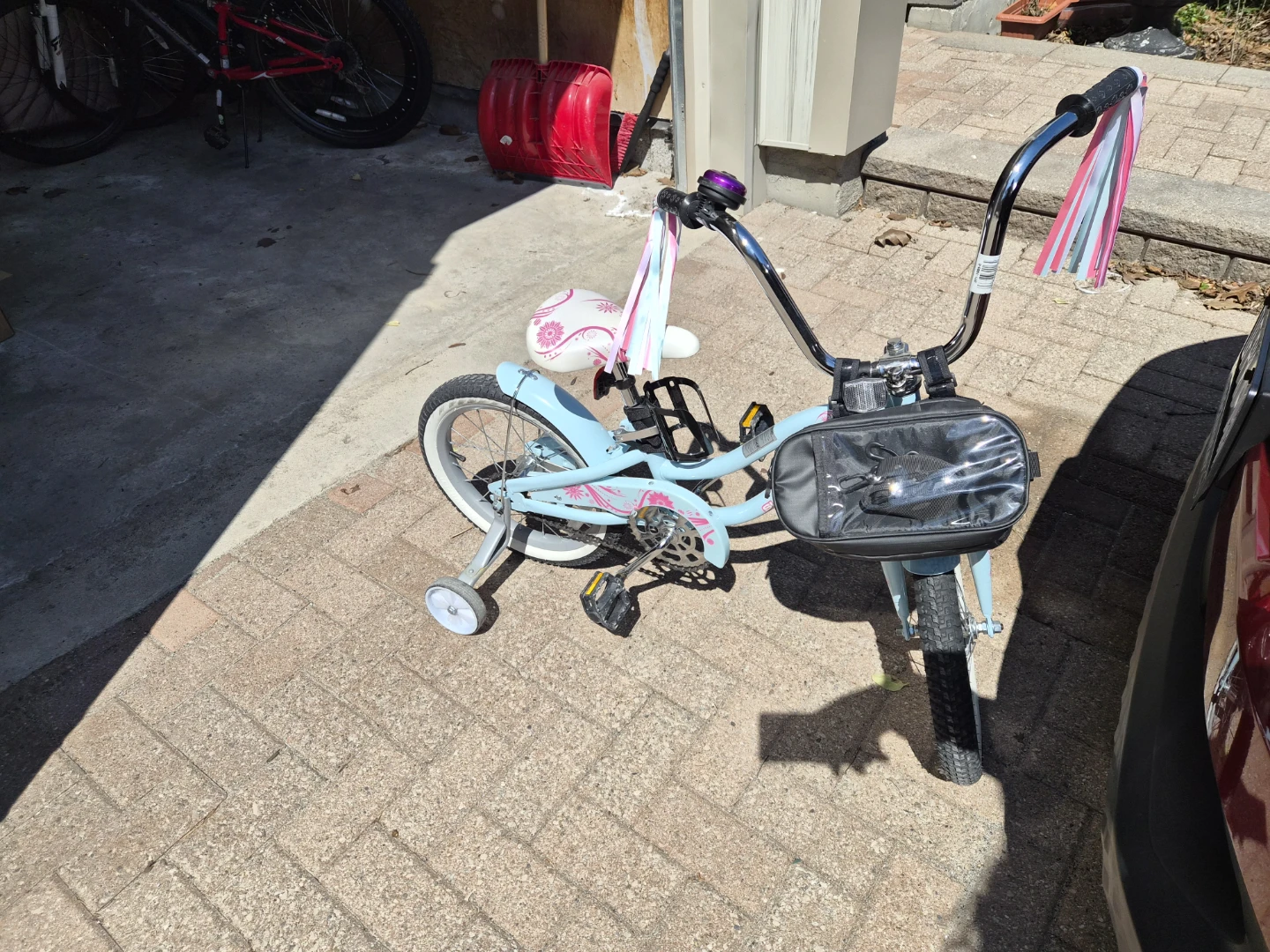 Supercycle Misfit Kids' Bike, 16-in Wheel, Light Blue/White - photo 2