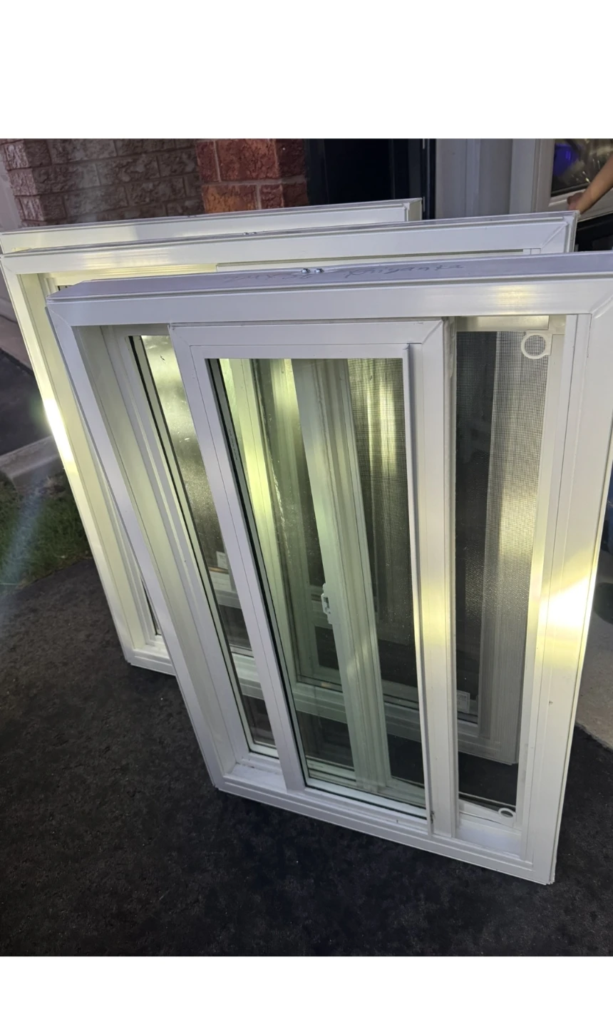 White Sliding Window 36x36. 24x36. - photo 3