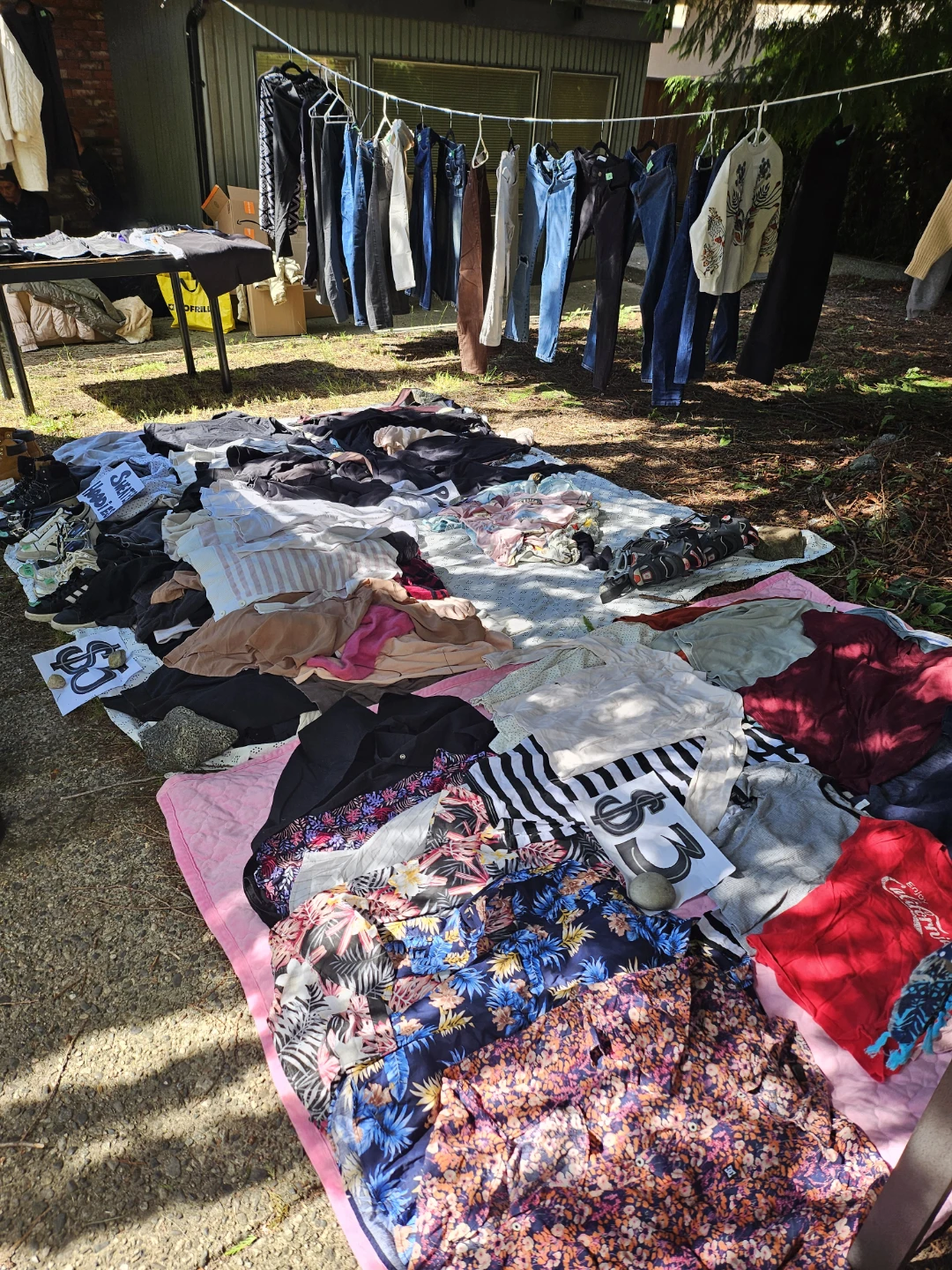TODAY'S YARD SALE! @ MARPOLE, VANCOUVER - photo 4