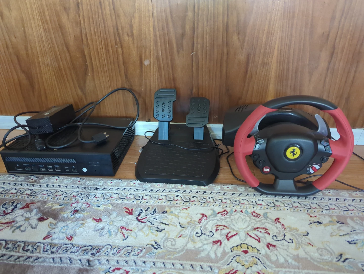 Thrustmaster Ferrari 458 Italia Racing Wheel with xbox