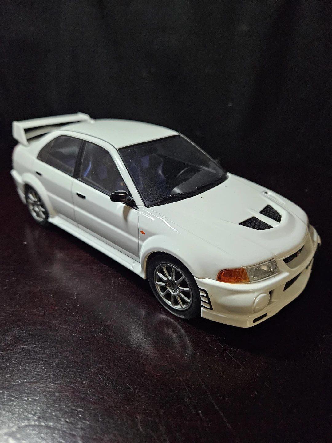 Mitsubishi Lancer Evo 6 1:18