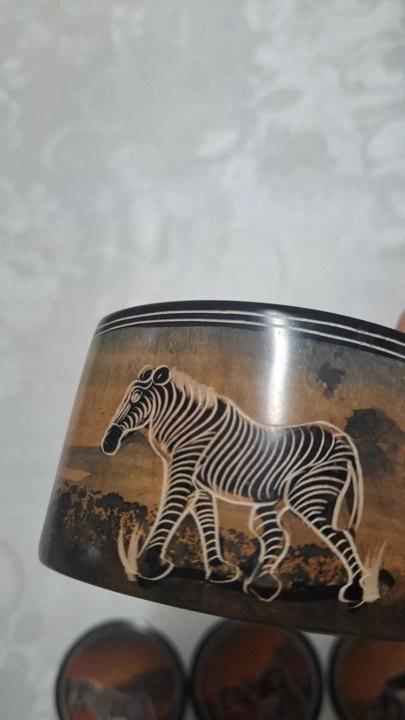Set of 6 African Animal Carved Coasters with Holder - photo 3