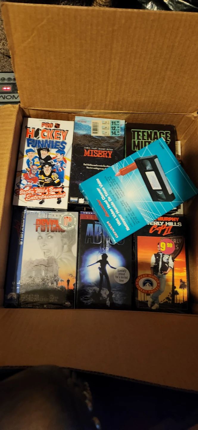 Huge lot of VHS 80+ Movies