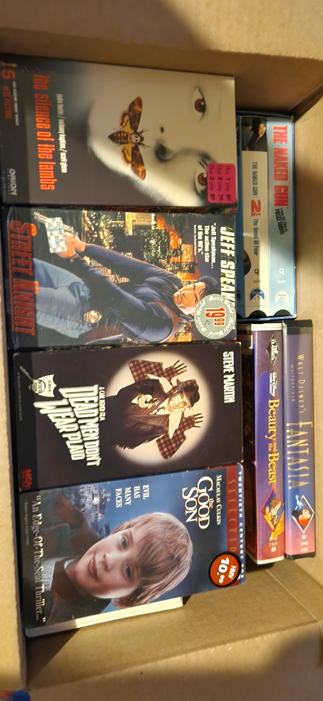 Huge lot of VHS 80+ Movies - photo 2