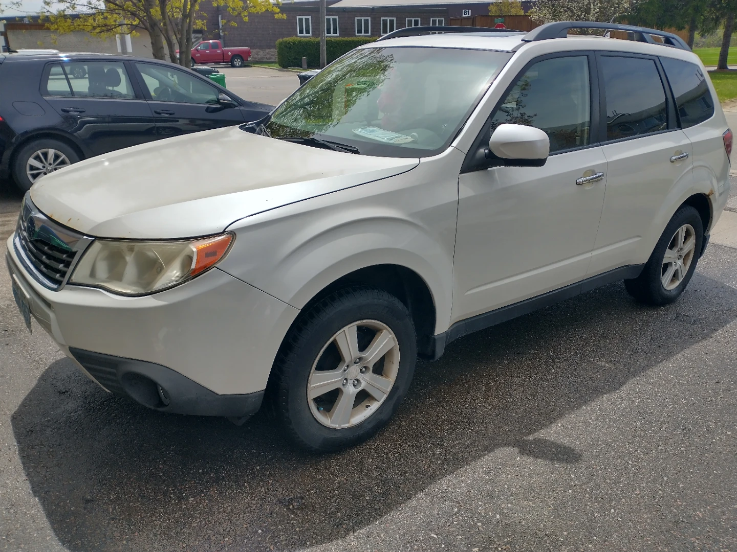 White Subaru Forester