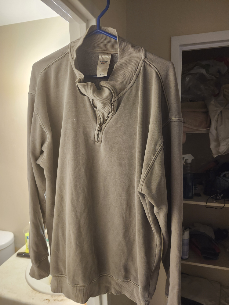 Reebok Half Zip Sweatshirt