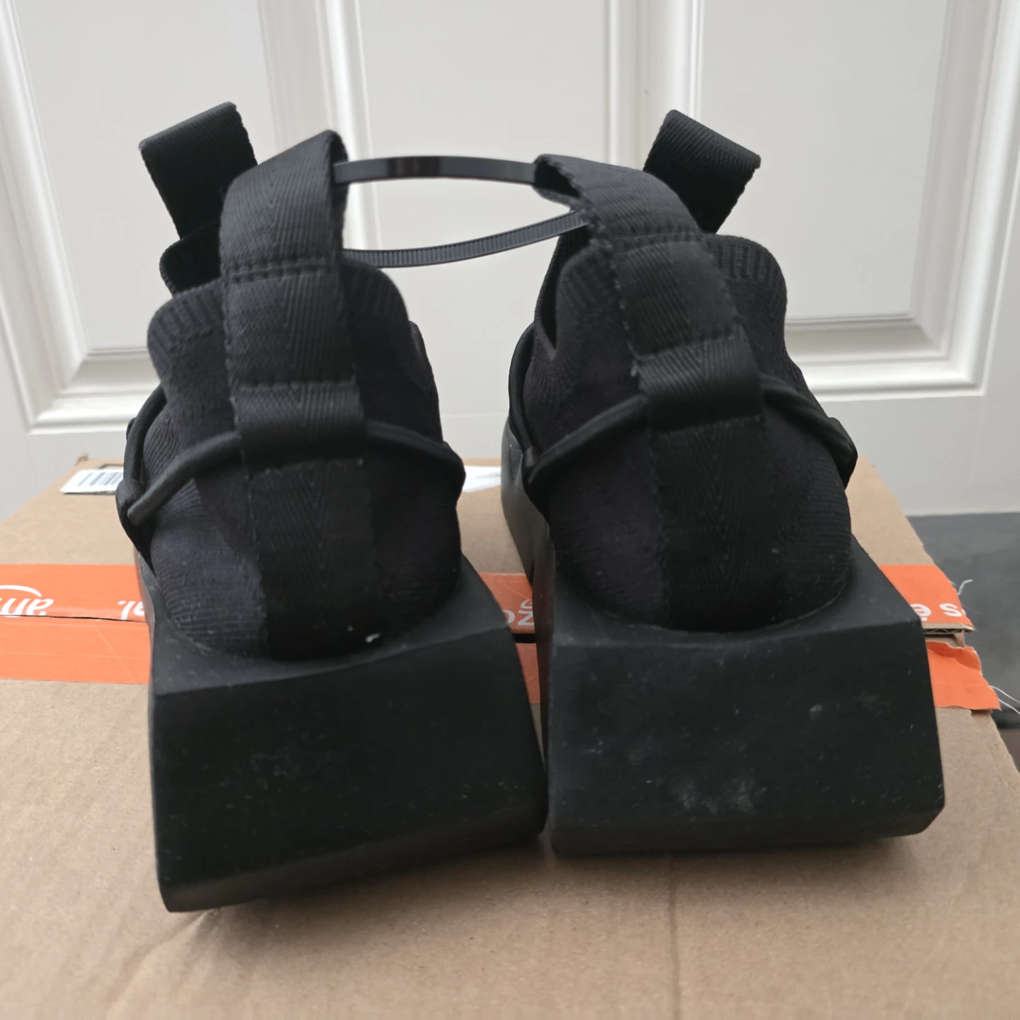 United Nude Mega 1 Black Platform Sneakers - photo 4