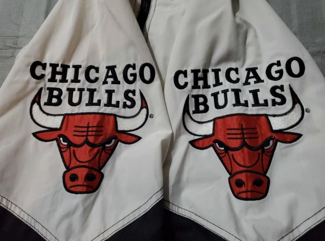 VTG  90'S bulls starter pullover Youth XL - photo 3