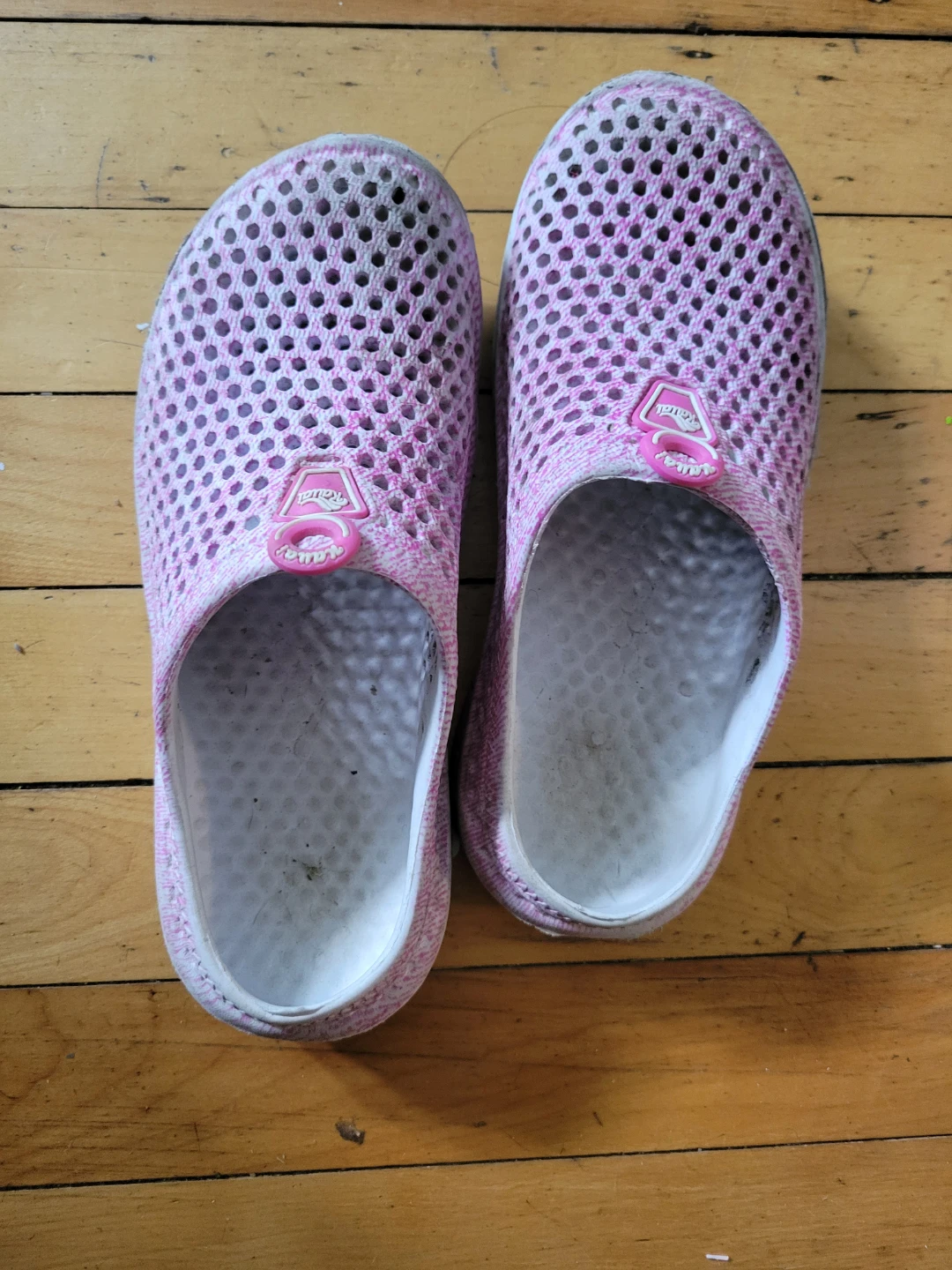 Kaua'i Pink Clogs Size 35 (approx Size 3) - photo 2