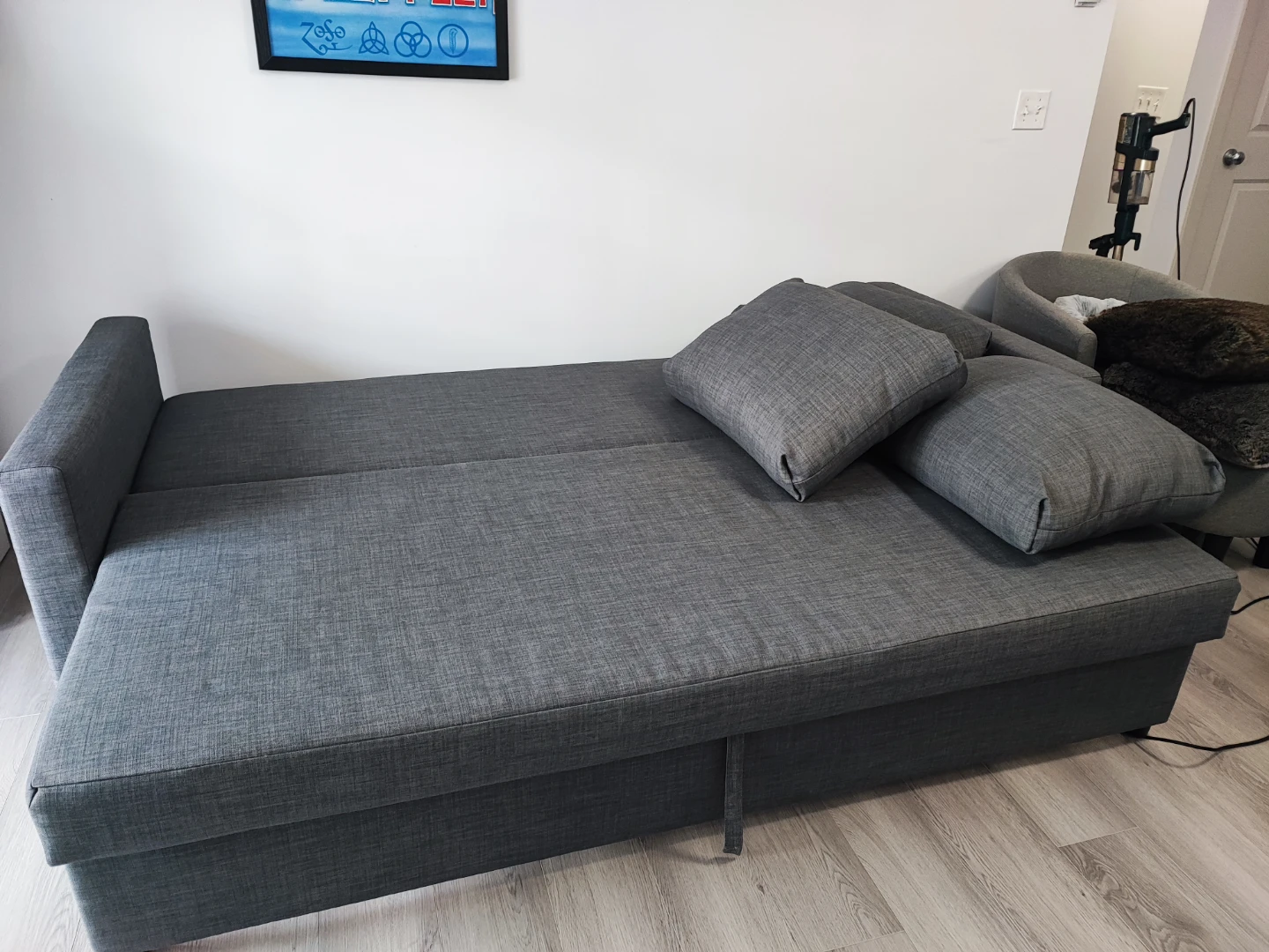 IKEA FRIHETEN Sofa Bed - Dark Gray - photo 5