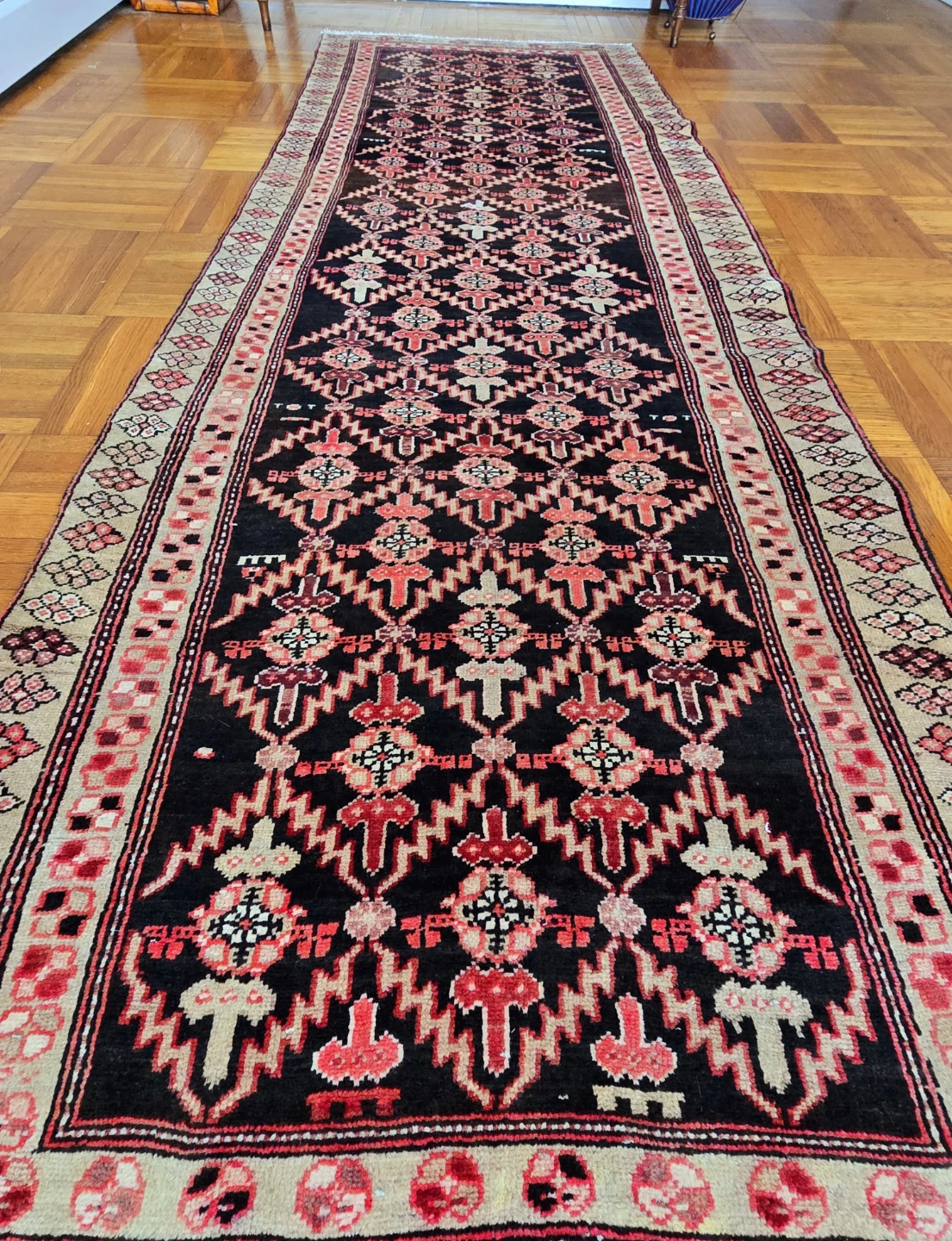 Hand Woven Persian Pink And Black Runner Rug From Iran - photo 4