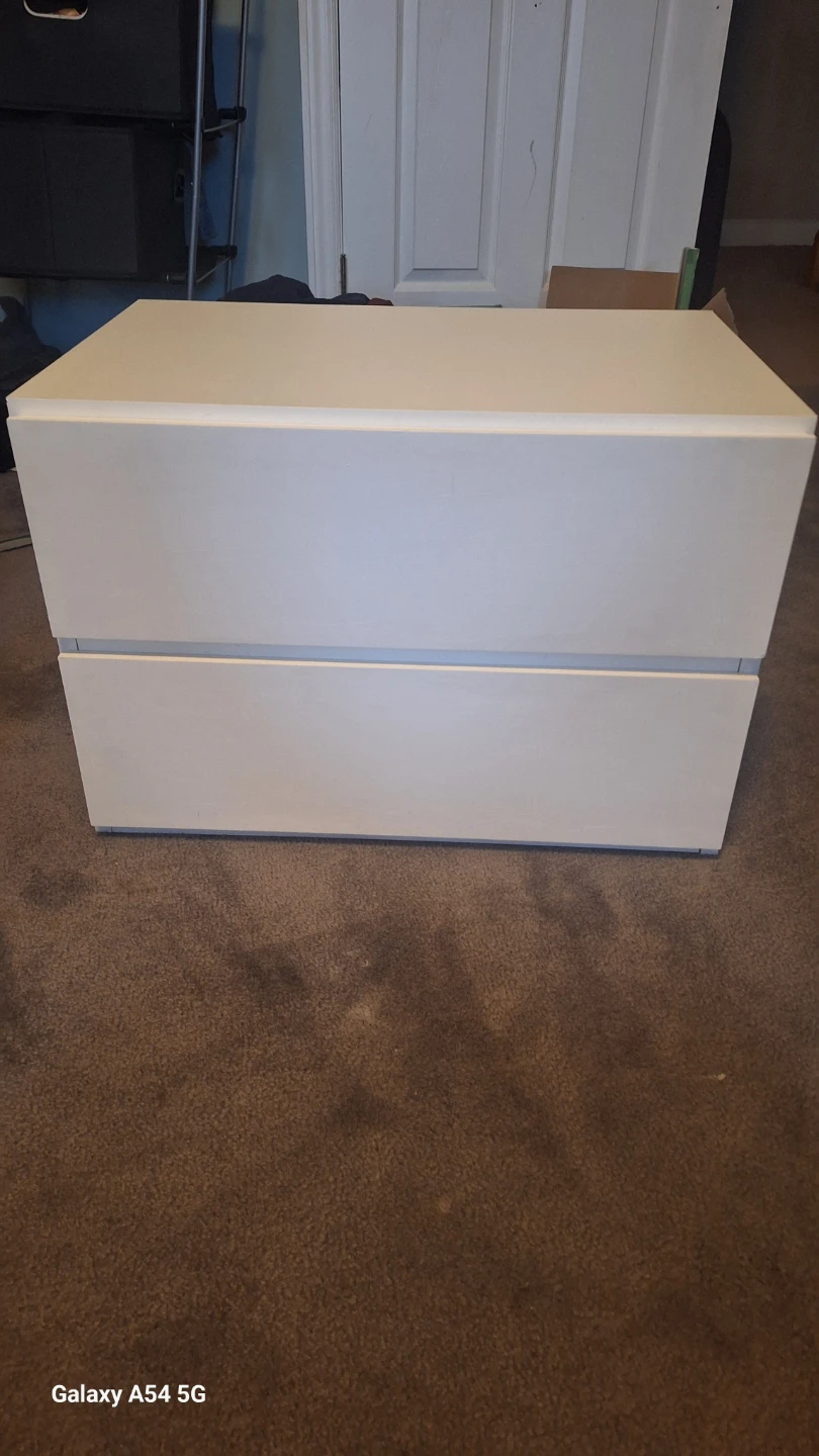 White 2-Drawer Nightstand - photo 2