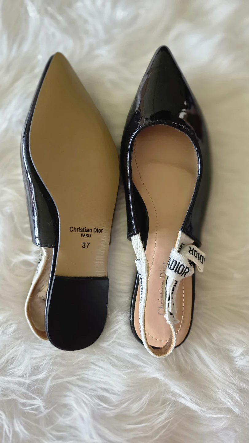 C d  Slingback Flats - Black Patent Leather Size 37 - photo 2